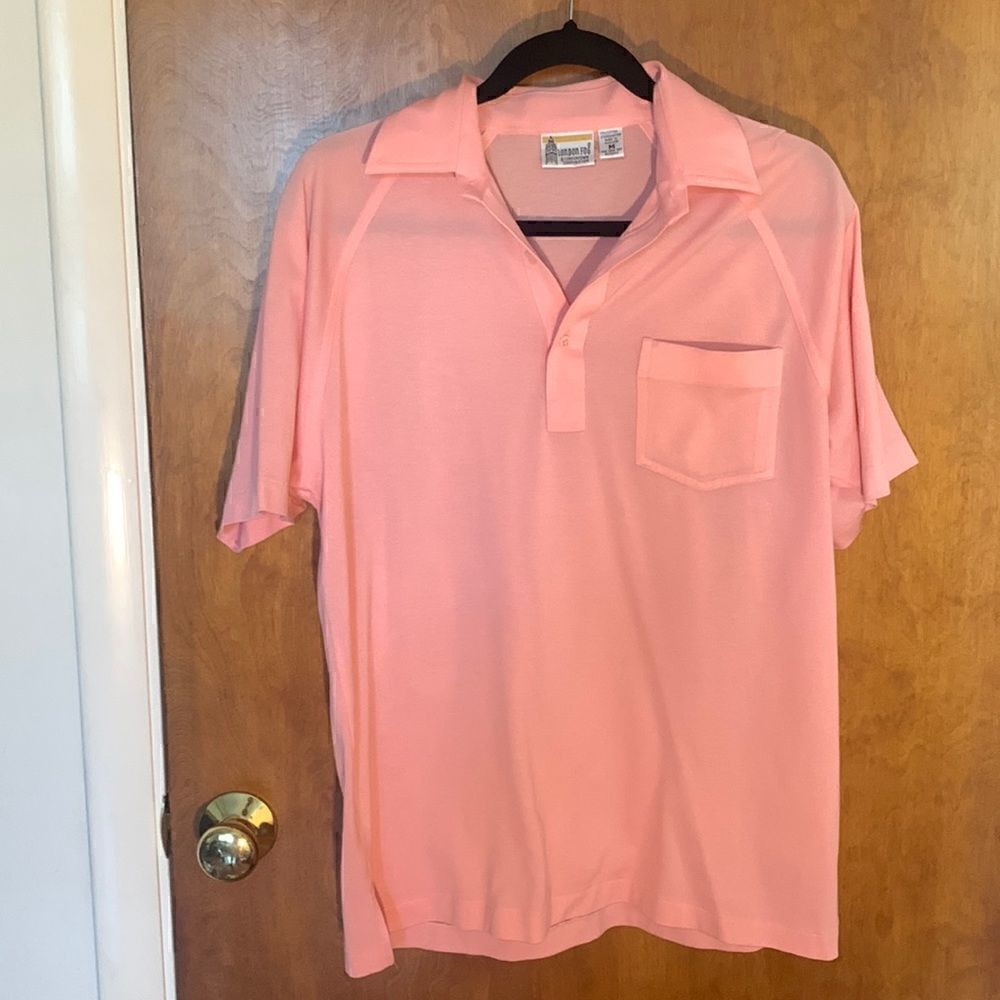 GUC London fog pink polo shirt! Size M